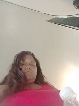THEBEDroomdoOR webcam