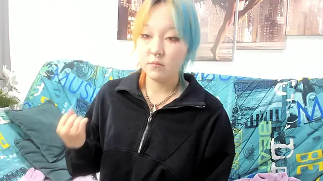 Cute__Kiko webcam