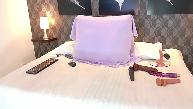 ScarleetSmith webcam