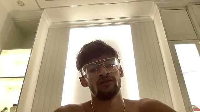 trillionzrecords249 live cam on StripChat