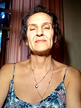 Alene_Lorrie live cam on StripChat