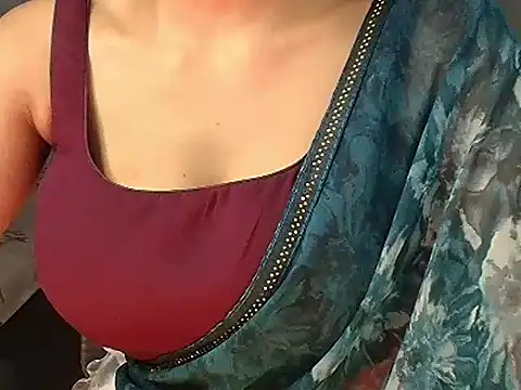 ImDisha_13 live cam on StripChat