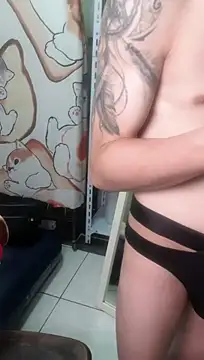 Christopher1024 webcam