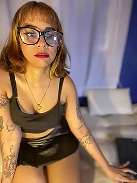 LeylaKnox webcam