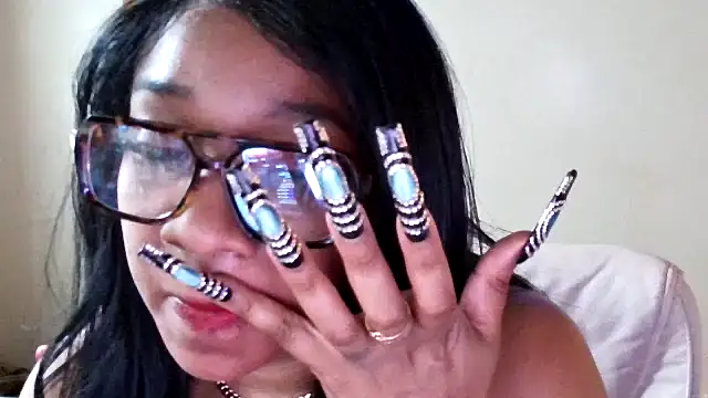 mzpretty444 webcam