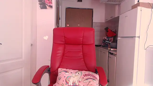 simyhvn live cam on StripChat