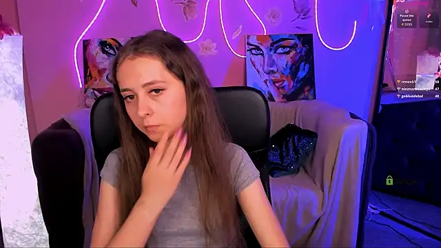rebecca_smile webcam