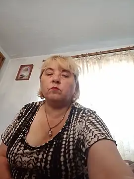 Elena_Beautiful784 webcam