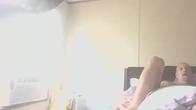 Yankeedave420 webcam