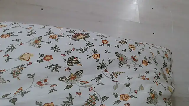 CRISTIIYNA36 webcam