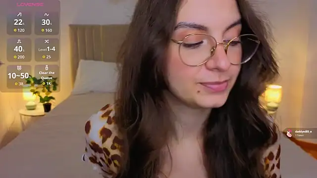 Real_cutie1 webcam