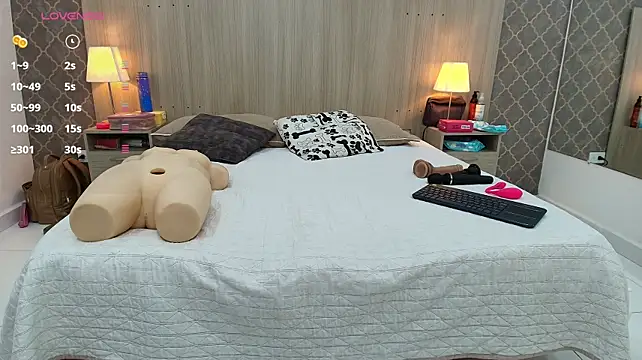 martina_ayala webcam