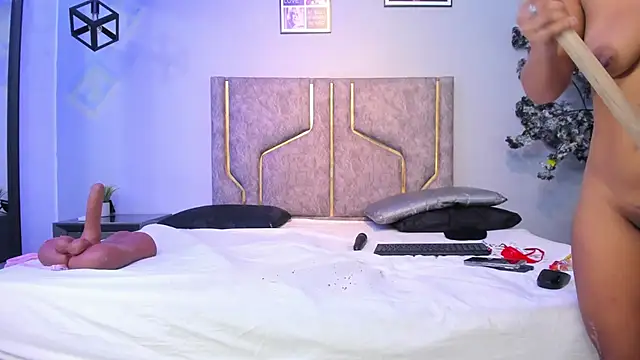 miaakittyy webcam