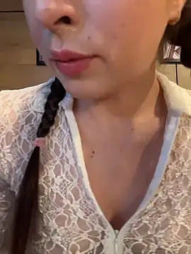 Holly_Play
