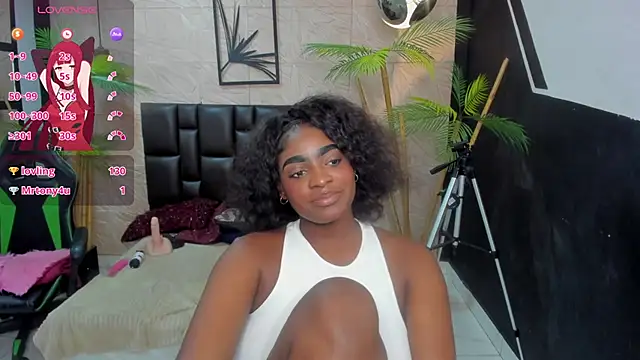 alana_bonny webcam