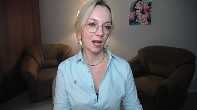 Ava_Elior webcam