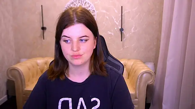 KristiFoxy webcam