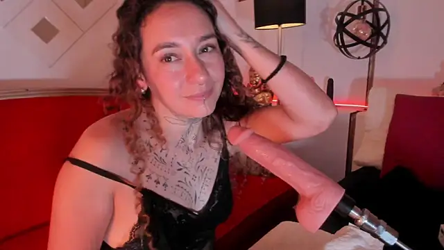 Laguertha___ webcam