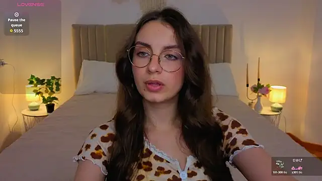Real_cutie1 webcam