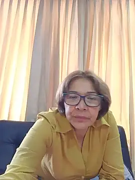 MiaIsabela_ webcam