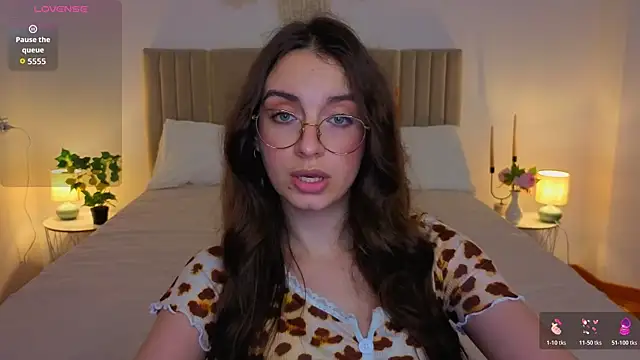 Real_cutie1 webcam