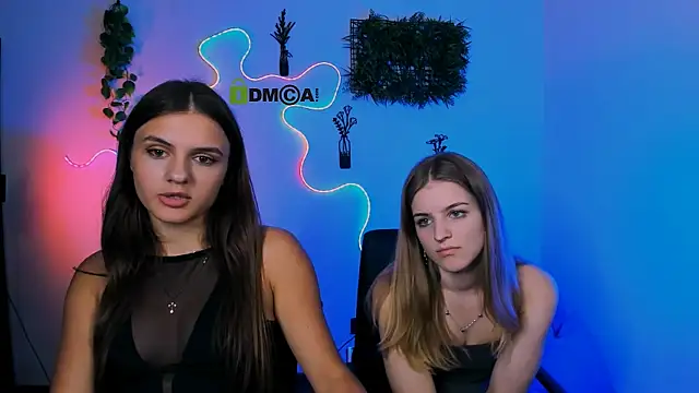 lisa_dark_ webcam