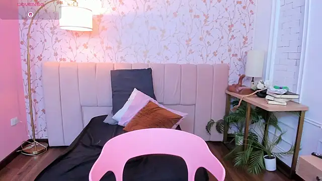 taylor_bennet webcam