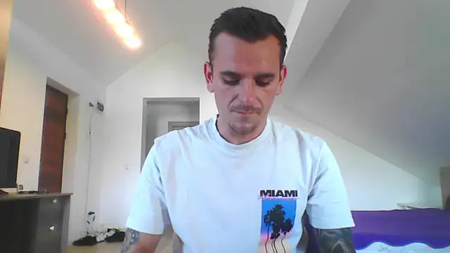 Huge_cock22cm webcam
