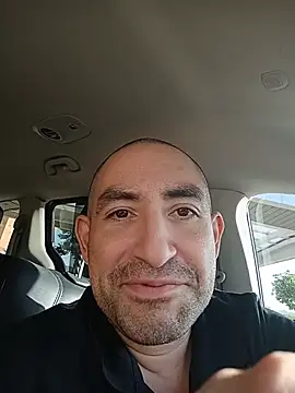 CumDumpPig83 webcam