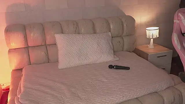 Alanna-Rosse webcam