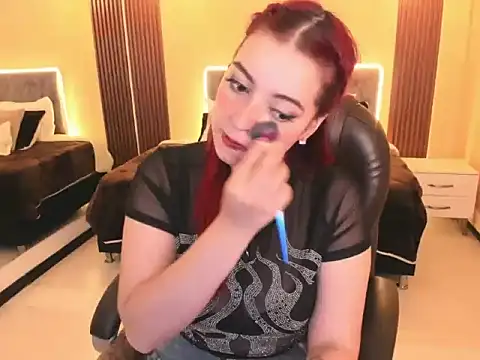 Blair_red_ webcam