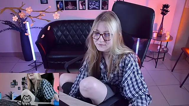 lanafitch live cam on StripChat