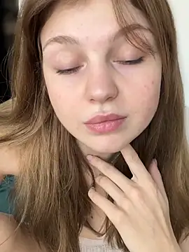 Emaline_Fane webcam