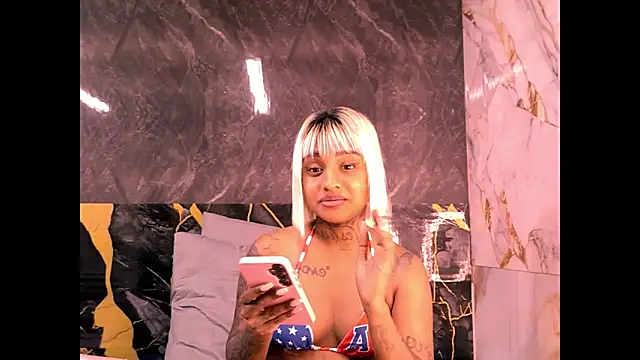 indian_barbie webcam