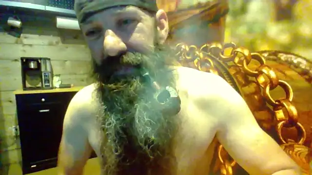 sit-on-my-beard webcam