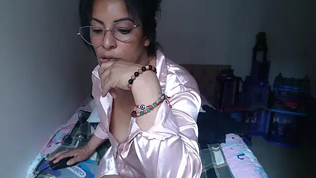 kateleyagrey webcam