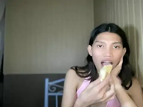 Yourgoddess_jayve webcam