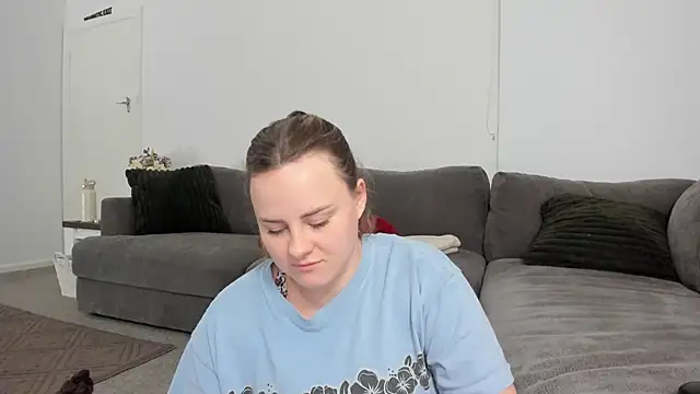 bigboobybaby@xh (F young) - HOT SEXY SHOW