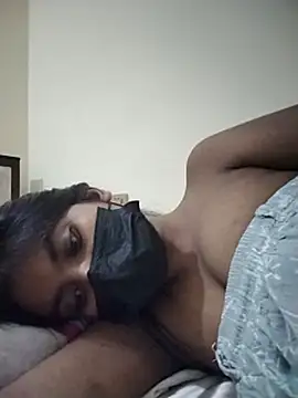 hottywife-03 webcam