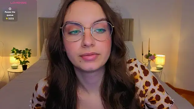 Real_cutie1 webcam