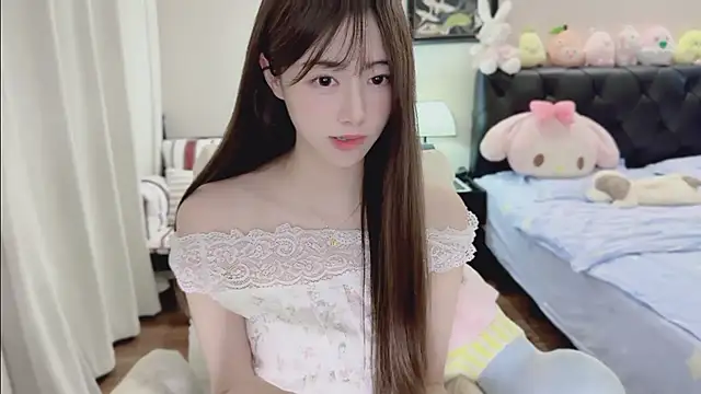 Evacute-top webcam