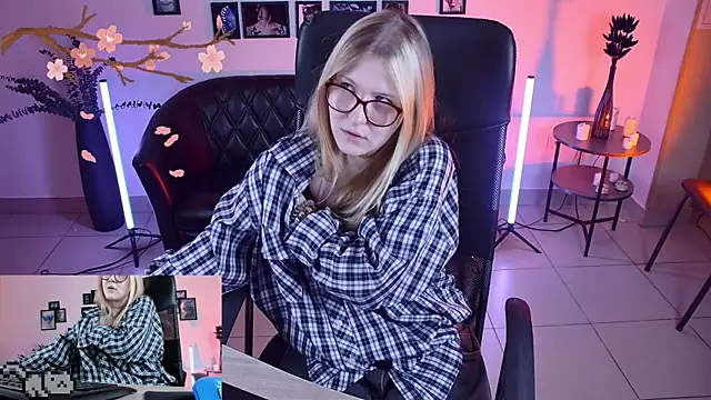 lanafitch webcam