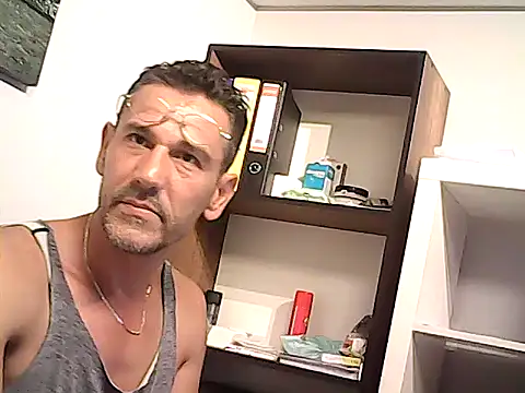 mastercharisma35 webcam