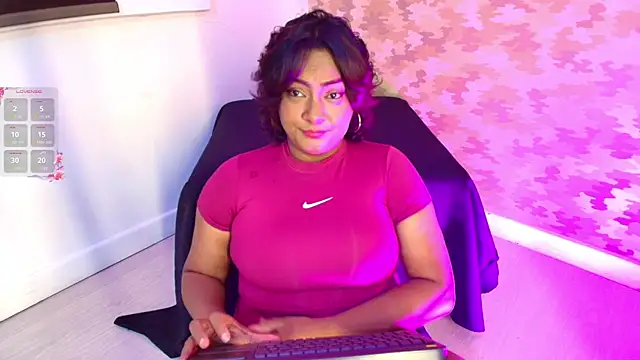 alexa_cruz__ webcam