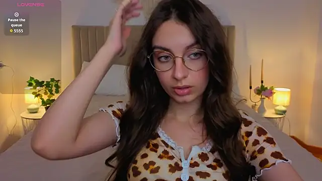 Real_cutie1 webcam