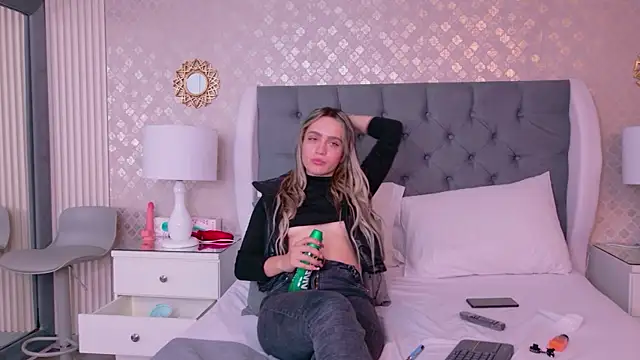 ZoeWilliis webcam