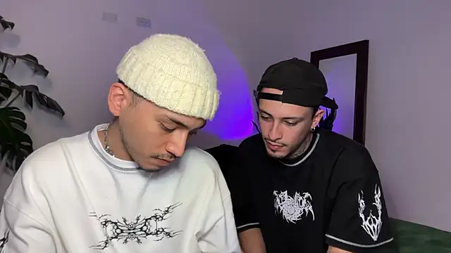 Noah_and_Steven webcam