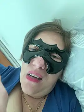 lulupiecitosamor webcam