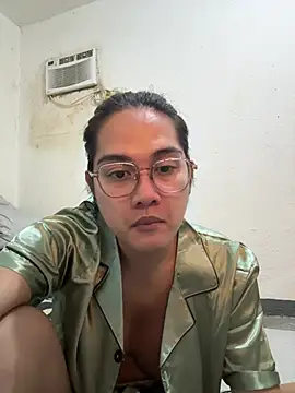 MarieLoveGlamorous webcam