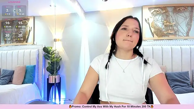 _EmilyJireh_ webcam